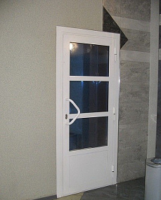 Противопожарные двери со стеклом от производителя в Ступино  купить