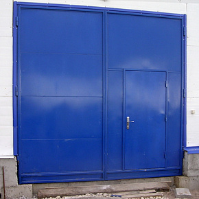 Противопожарные ангарные синие ворота